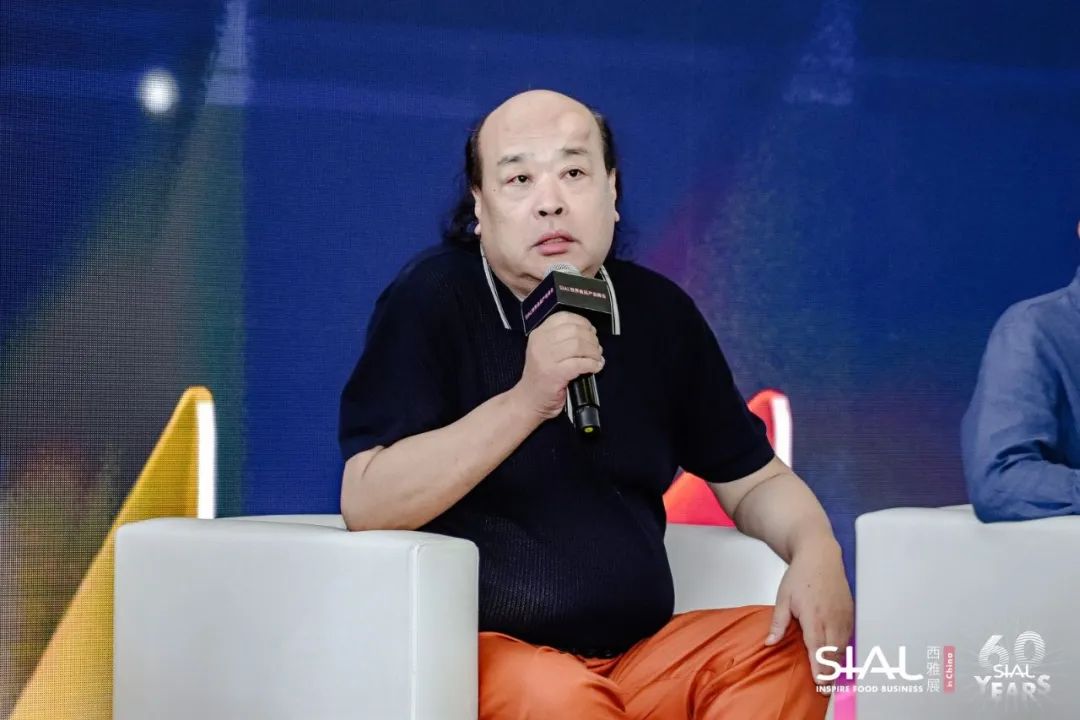 大連誠健餐飲管理集團有限公司董事長孫德敏