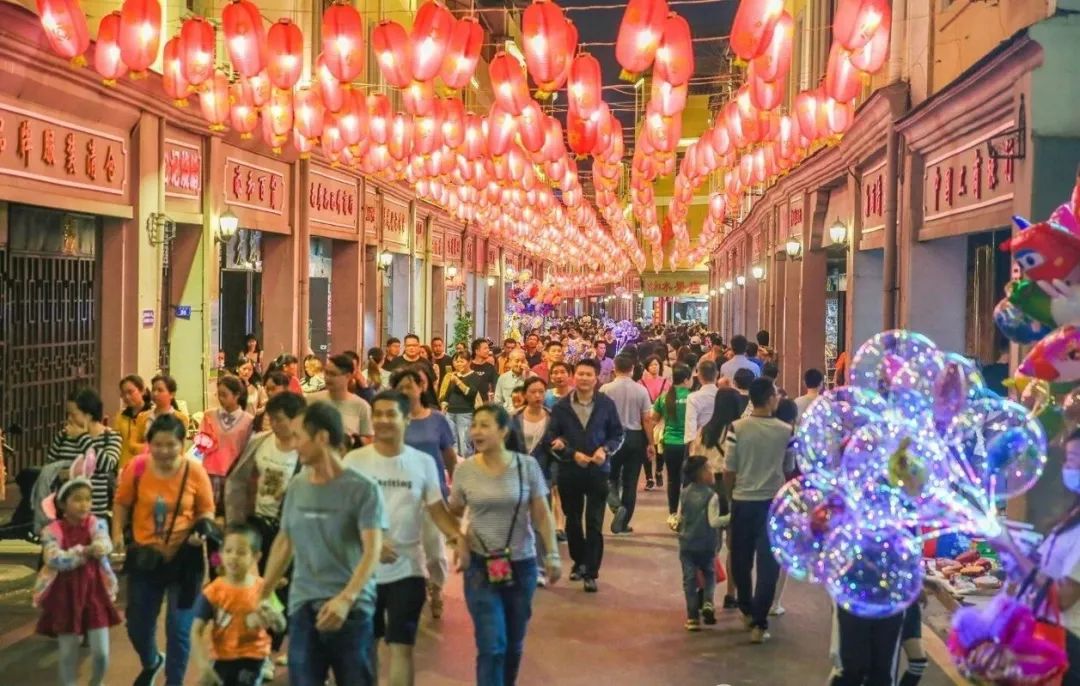 “五一”假期全國重點零售和餐飲企業 銷售額同比增長6.8%